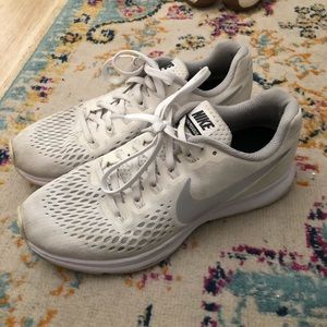 White Nike Zoom Womens Running Shoes size 8
